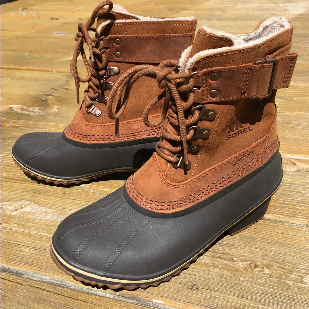 BRAND NEW! Sz 7 Sorel Boots Elk/Grizzly Bear Color